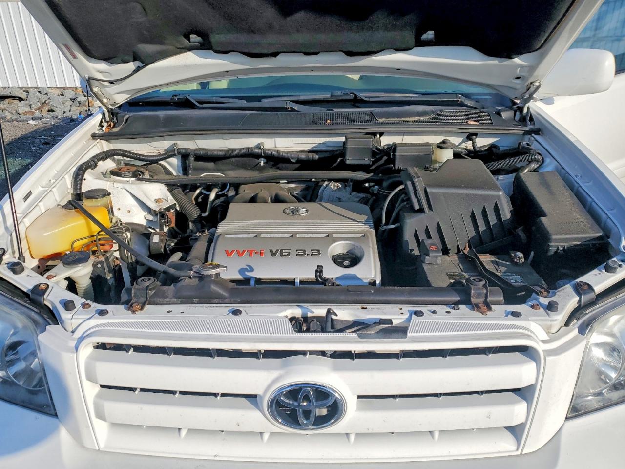 2006 TOYOTA HIGHLANDER BASE photo 12