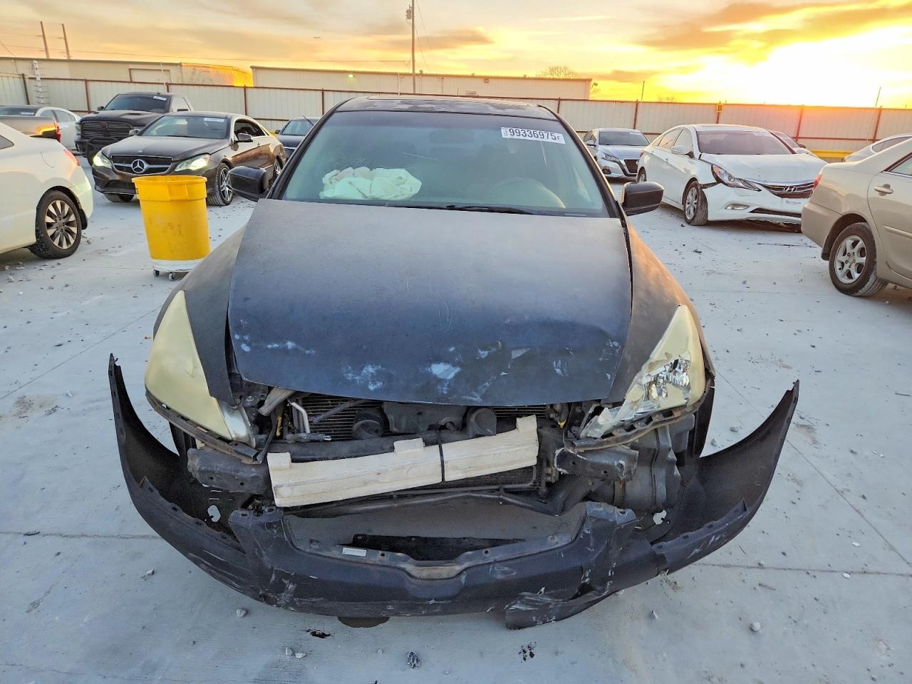 2004 HONDA ACCORD EX photo 5