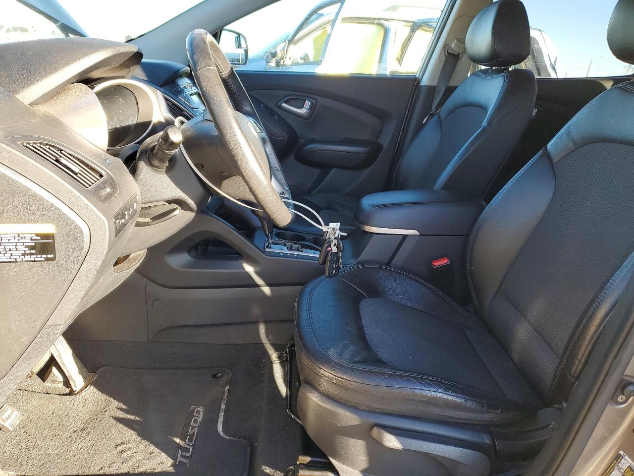2013 HYUNDAI TUCSON GLS photo 7
