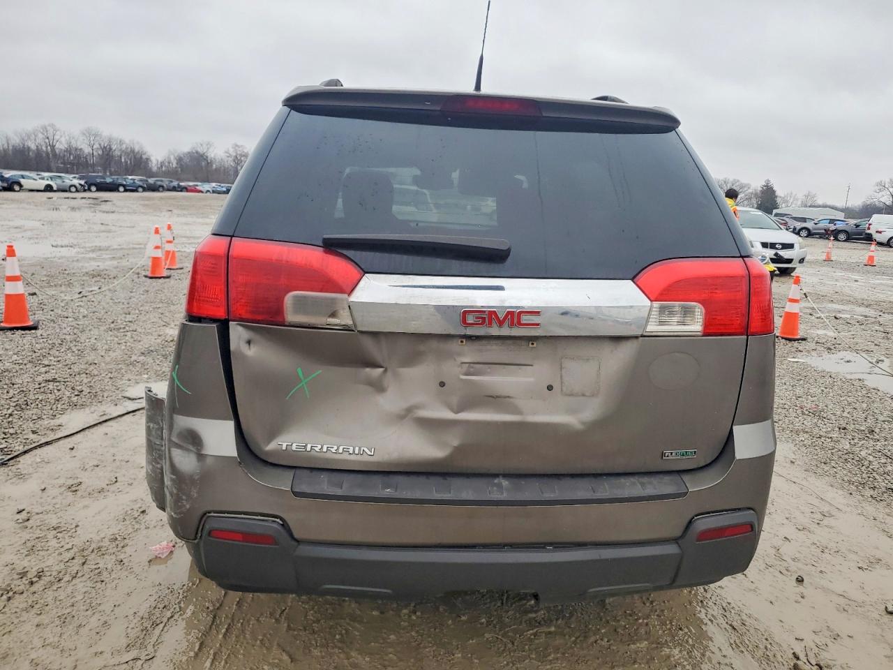 2012 GMC TERRAIN SLE photo 6