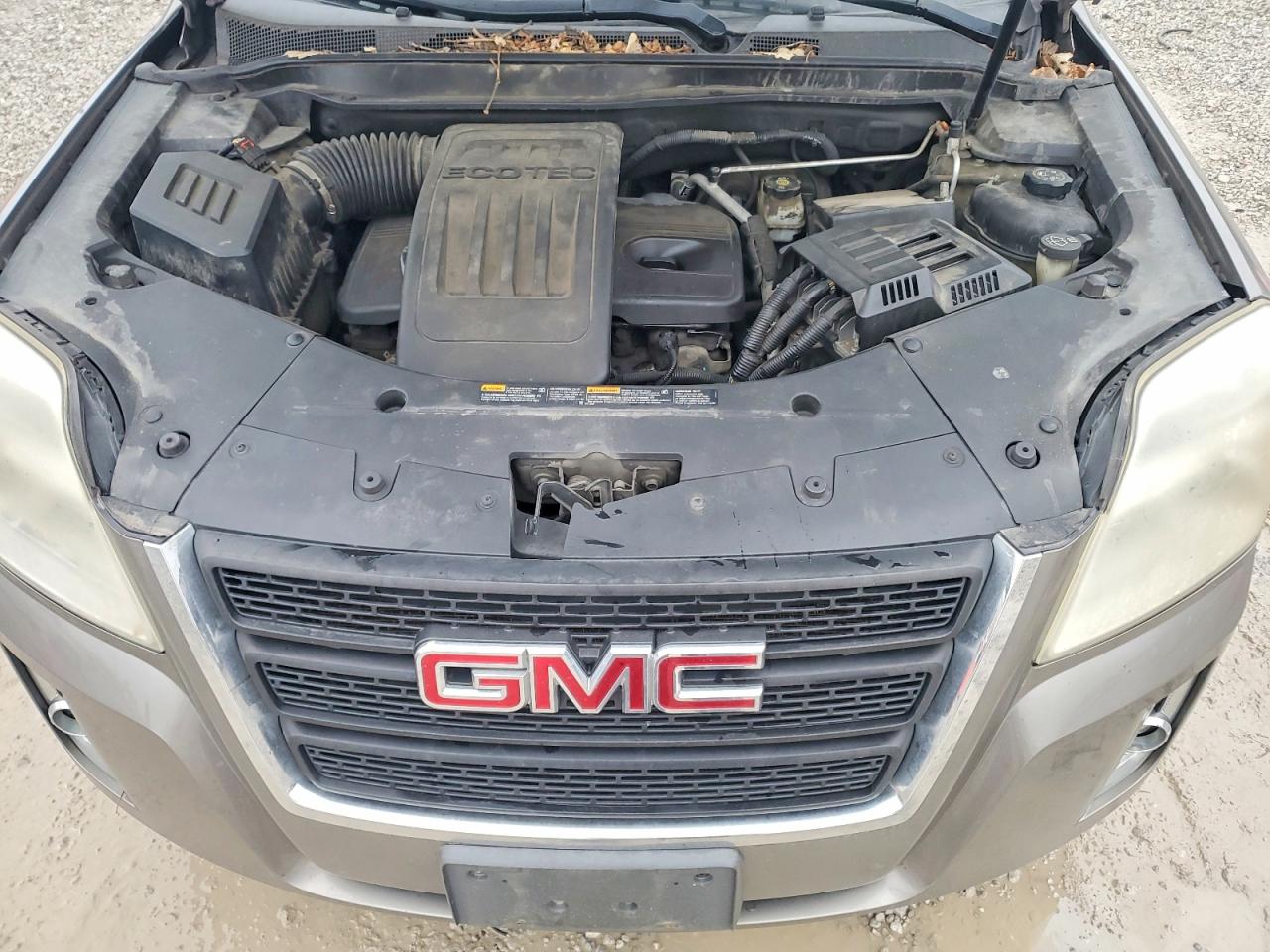 2012 GMC TERRAIN SLE photo 12
