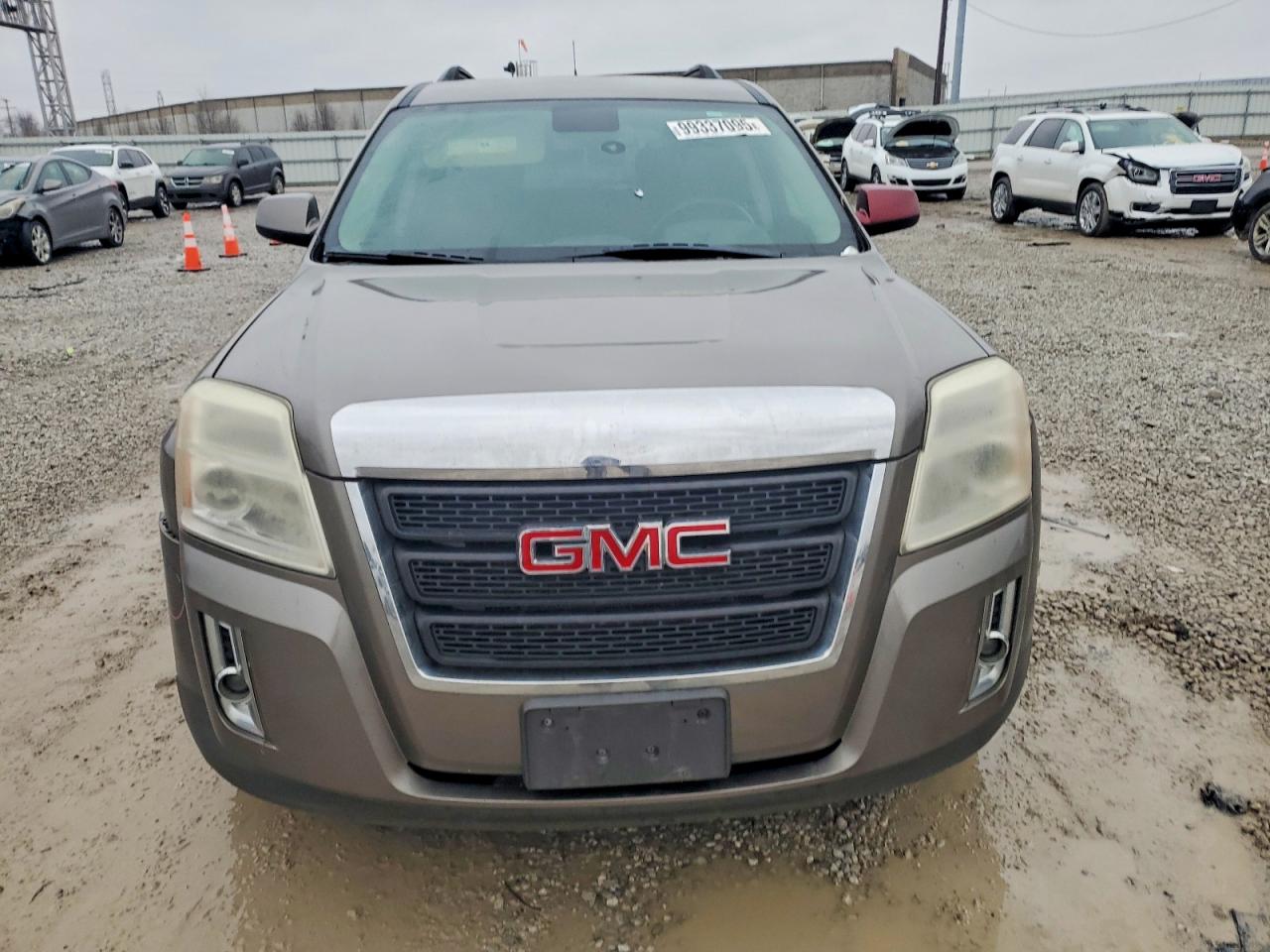 2012 GMC TERRAIN SLE photo 5