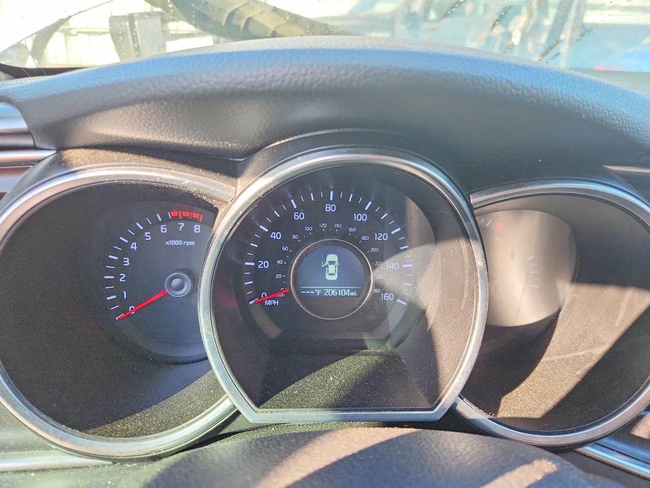 2015 KIA OPTIMA LX photo 9