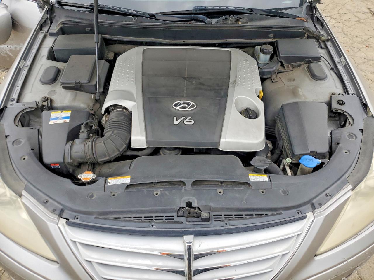 2011 HYUNDAI GENESIS 3.8L photo 11