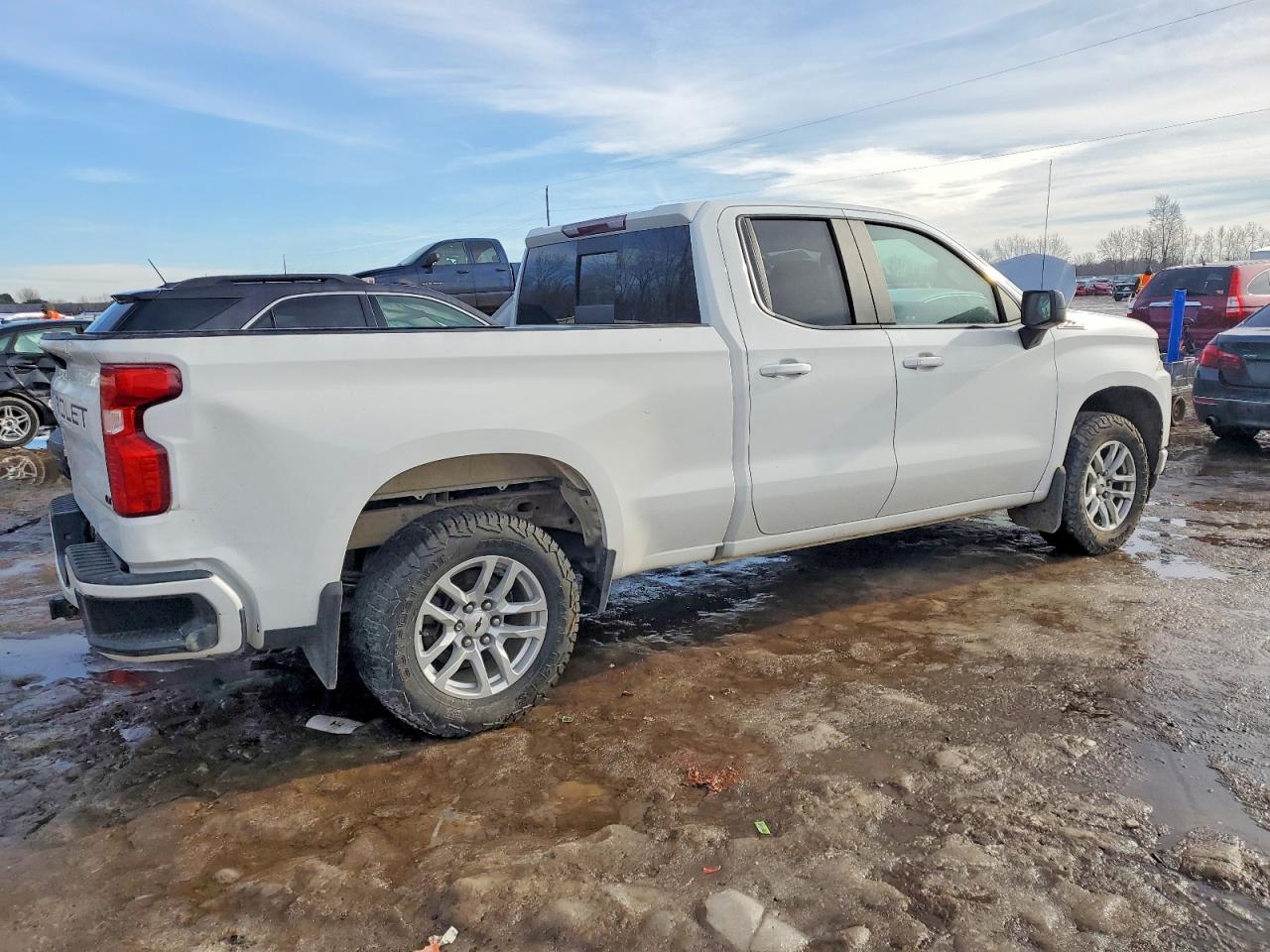 2020 CHEVROLET SILVERADO K1500 RST photo 5
