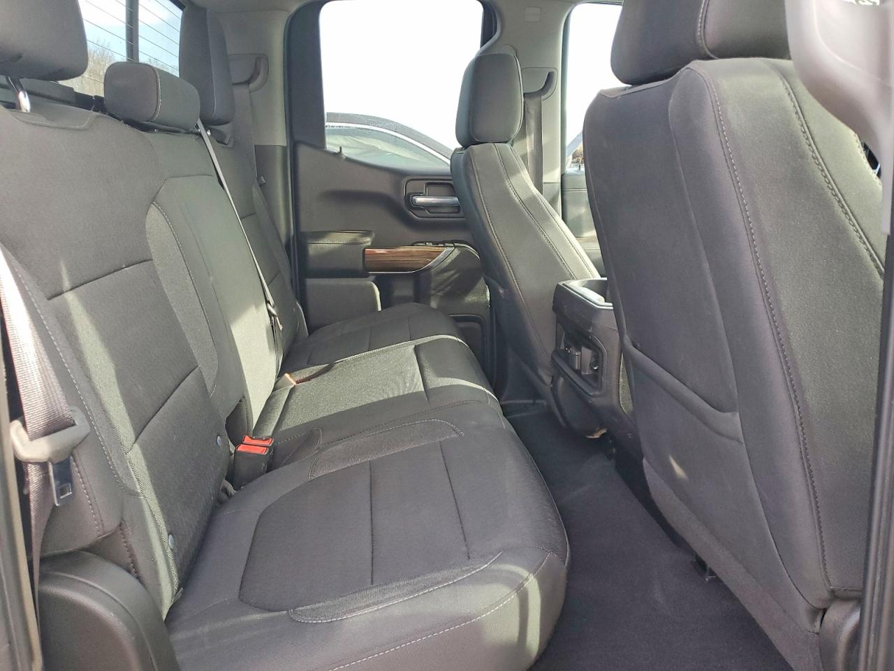 2020 CHEVROLET SILVERADO K1500 RST photo 19