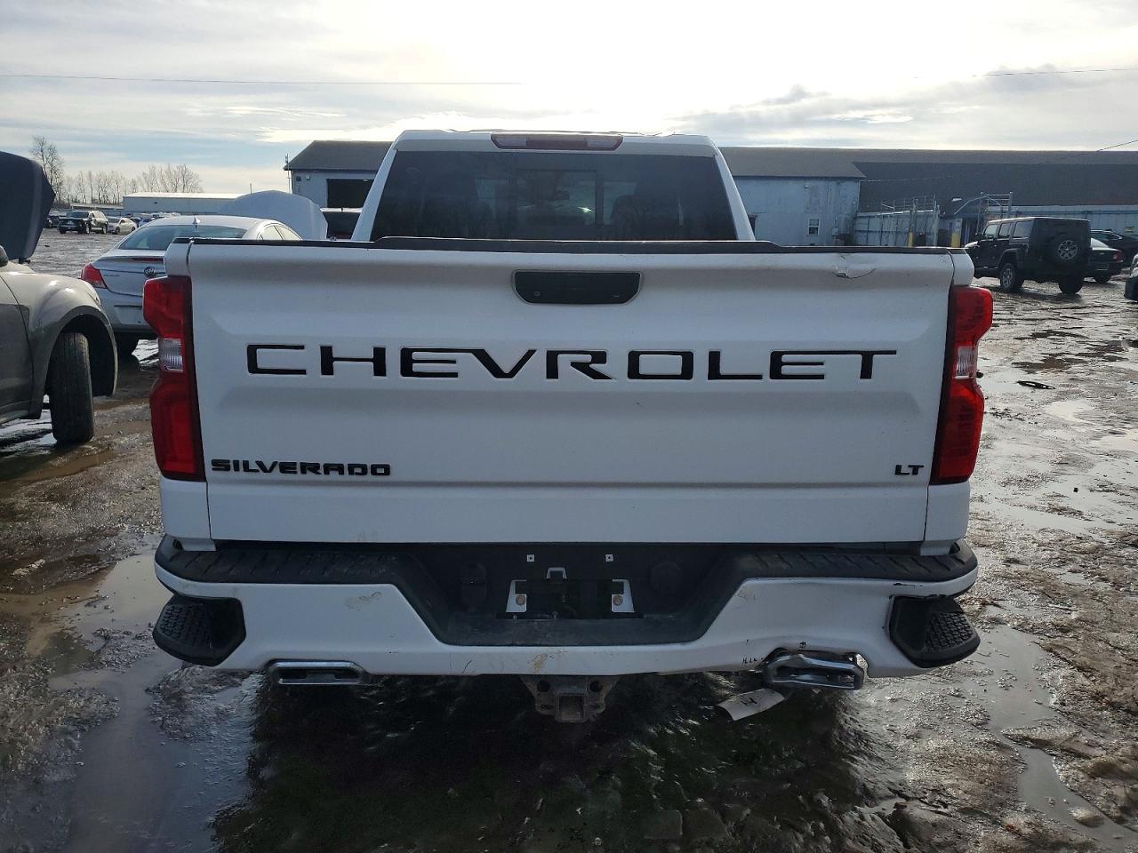 2020 CHEVROLET SILVERADO K1500 RST photo 11
