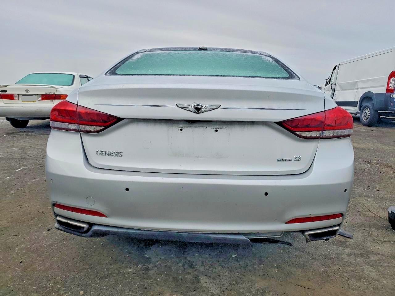 2015 HYUNDAI GENESIS 3.8L photo 6