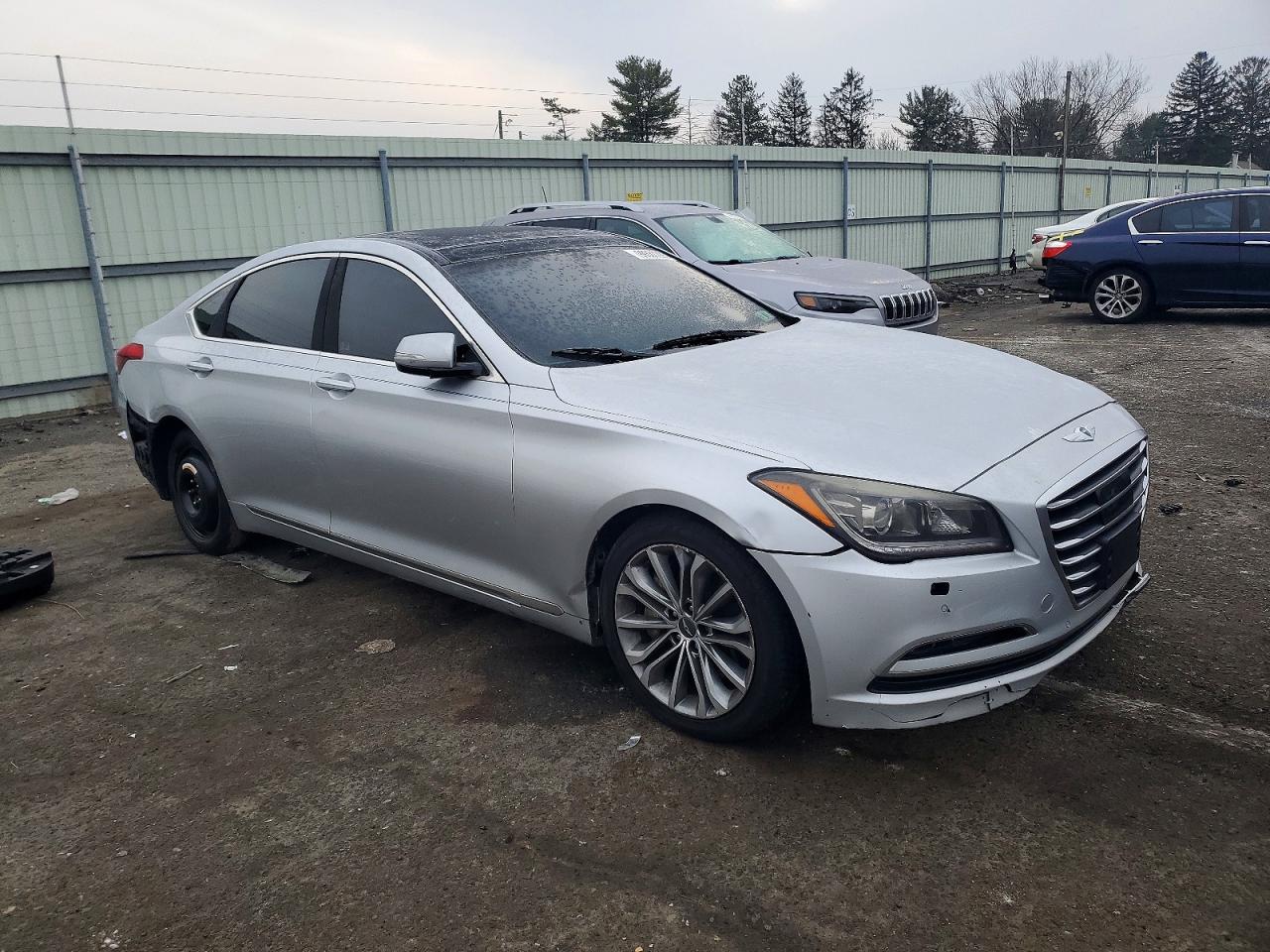 2015 HYUNDAI GENESIS 3.8L photo 4