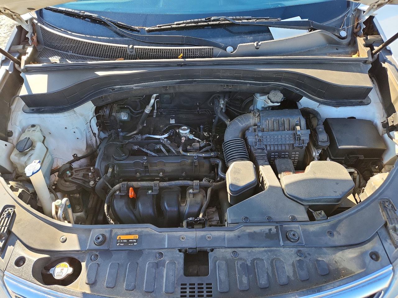 2014 KIA SORENTO LX photo 12