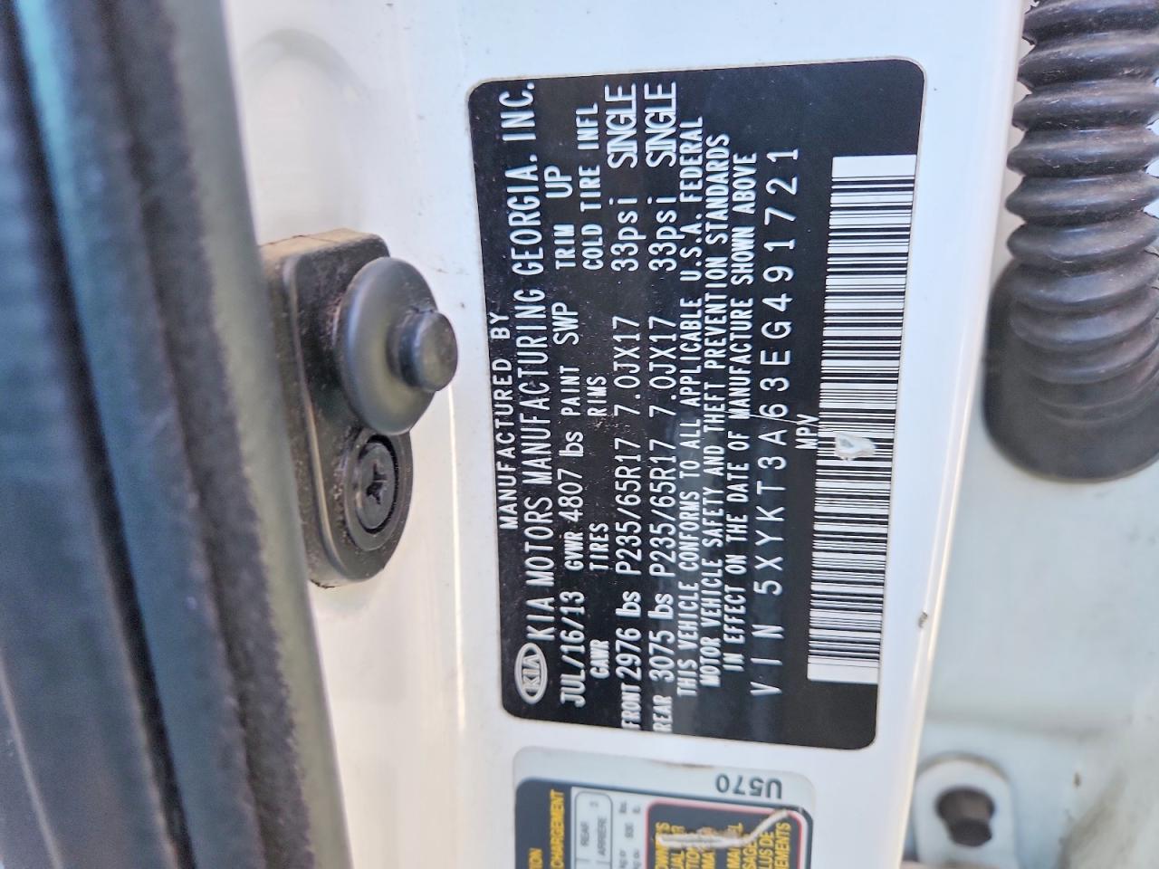 2014 KIA SORENTO LX photo 13