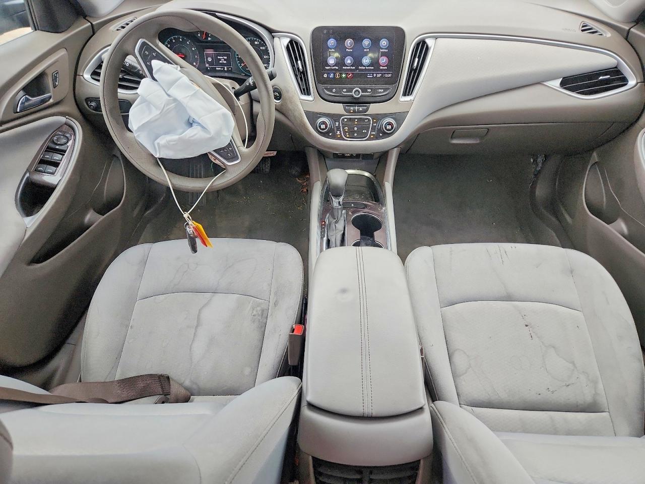 2022 CHEVROLET MALIBU LT photo 8