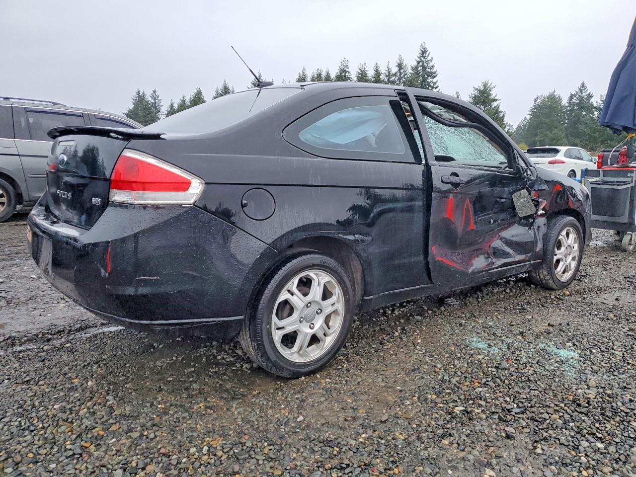 2008 FORD FOCUS SE photo 3