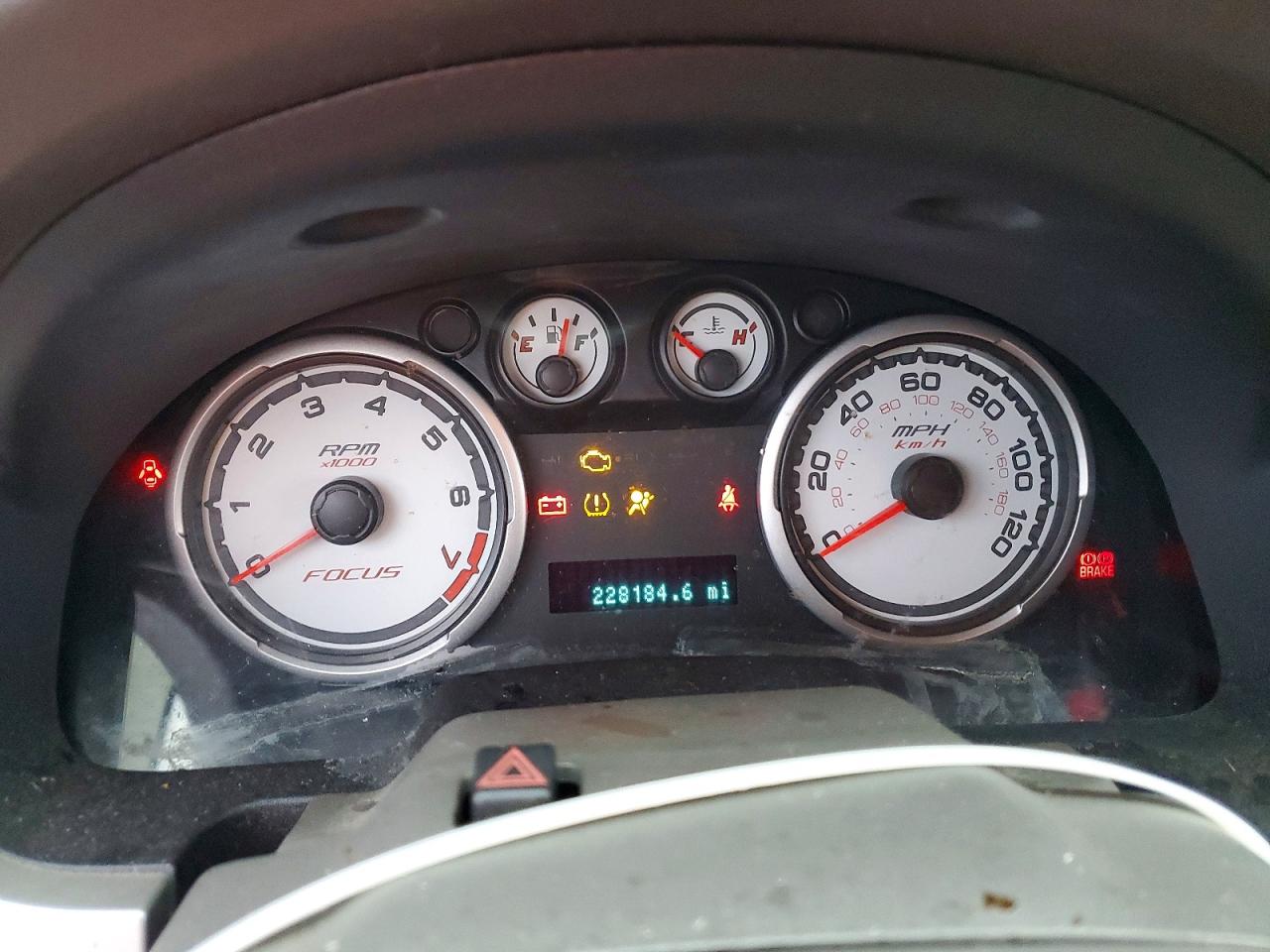 2008 FORD FOCUS SE photo 9