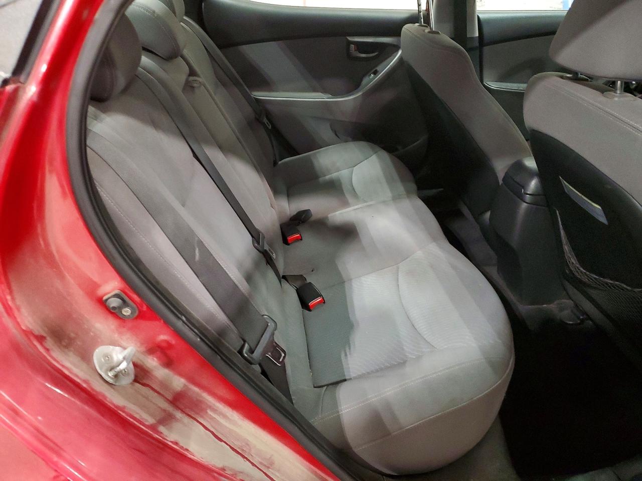 2015 HYUNDAI ELANTRA SE photo 10