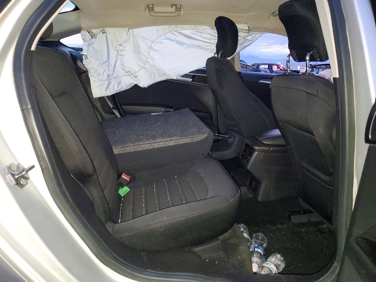 2013 FORD FUSION SE photo 10