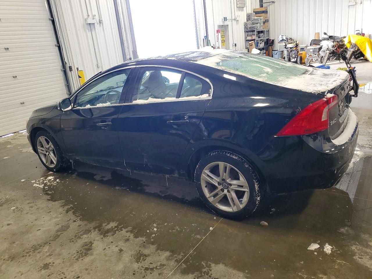 2015 VOLVO S60 PREMIER photo 2