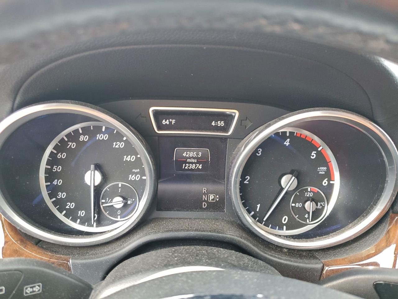 2015 MERCEDES-BENZ GL 350 BLUETEC photo 17