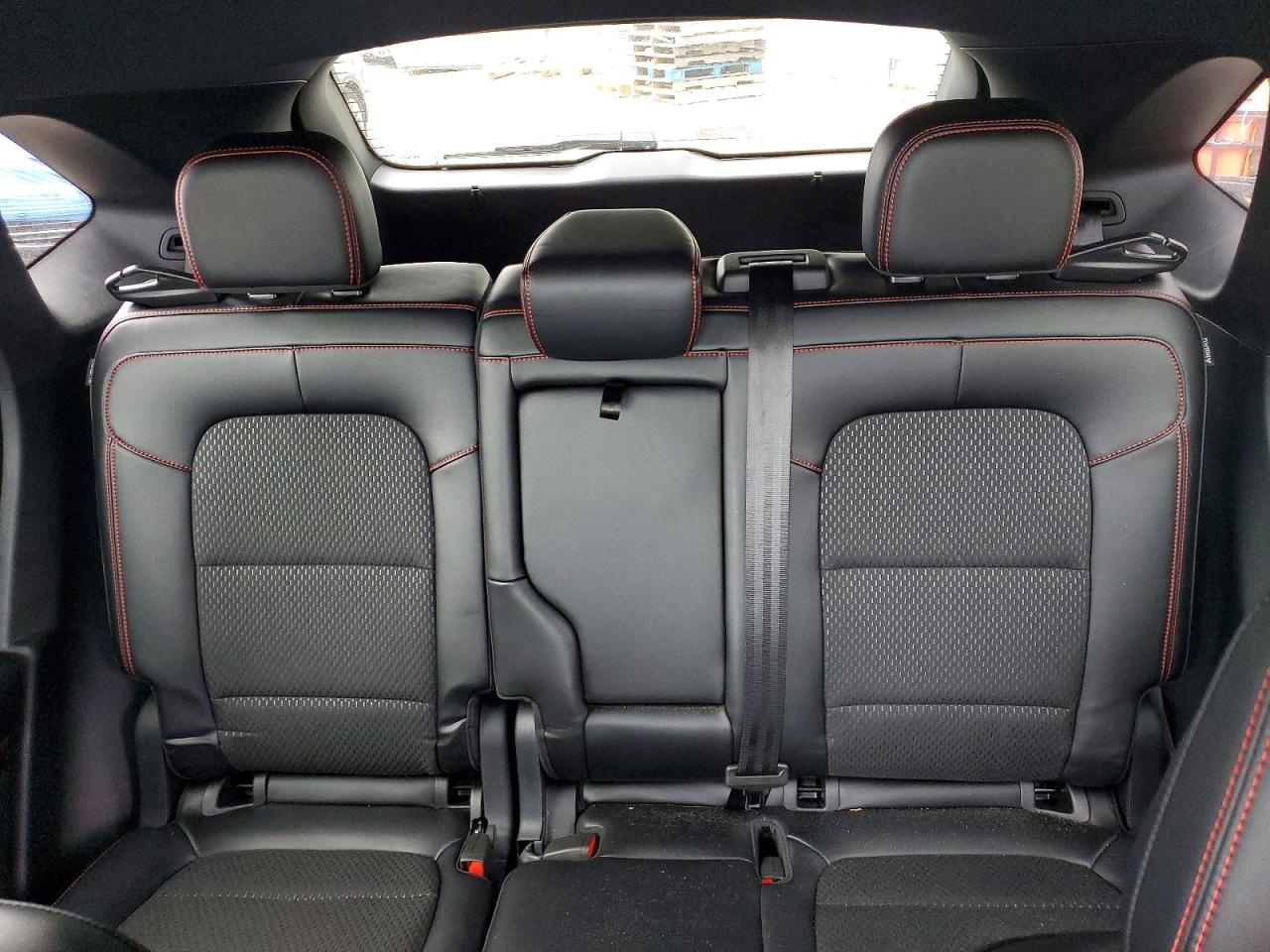 2025 FORD ESCAPE ST LINE SELECT photo 10