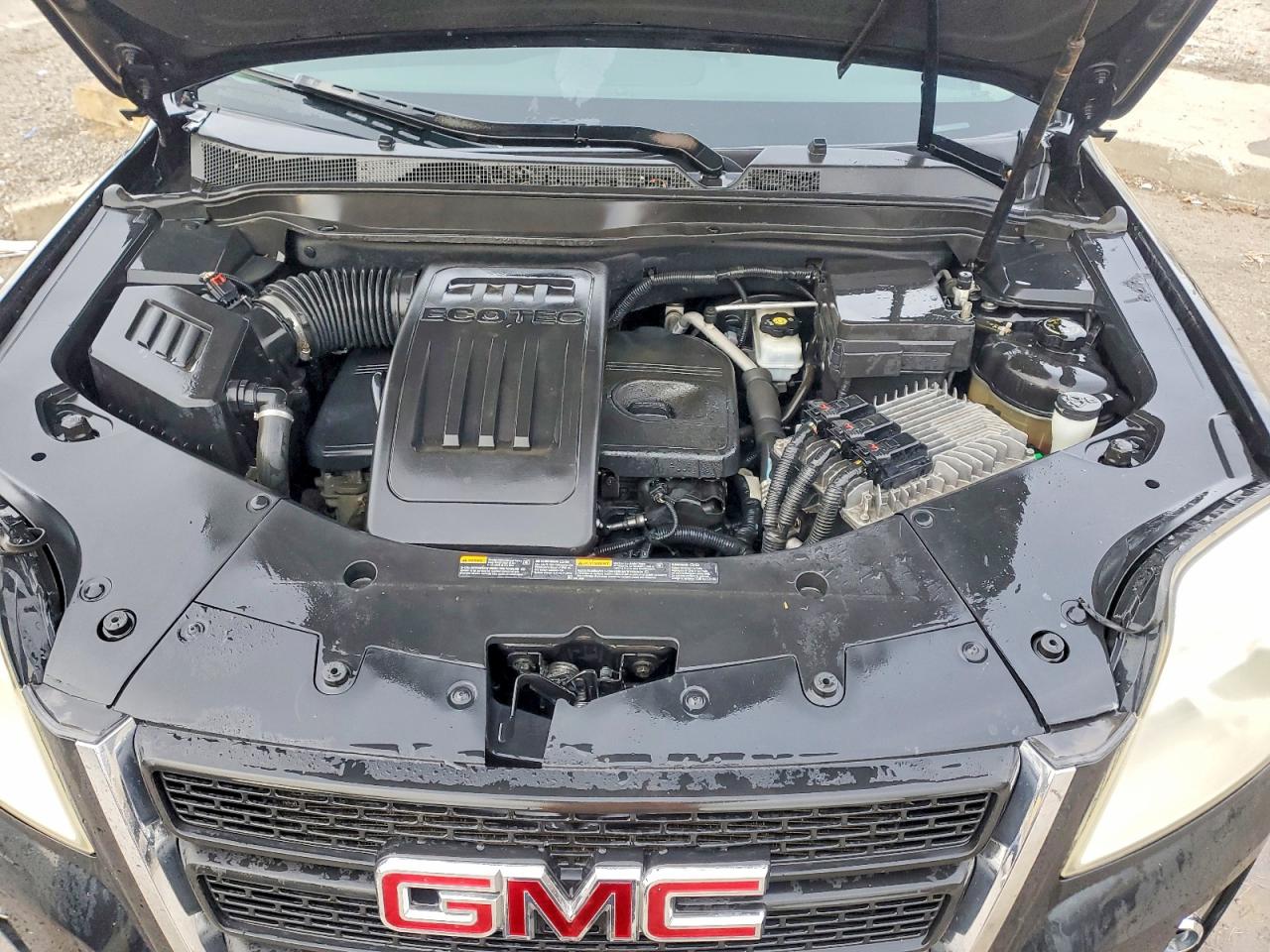 2012 GMC TERRAIN SLE photo 12