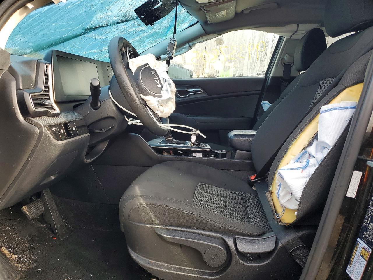 2023 KIA SPORTAGE LX photo 7