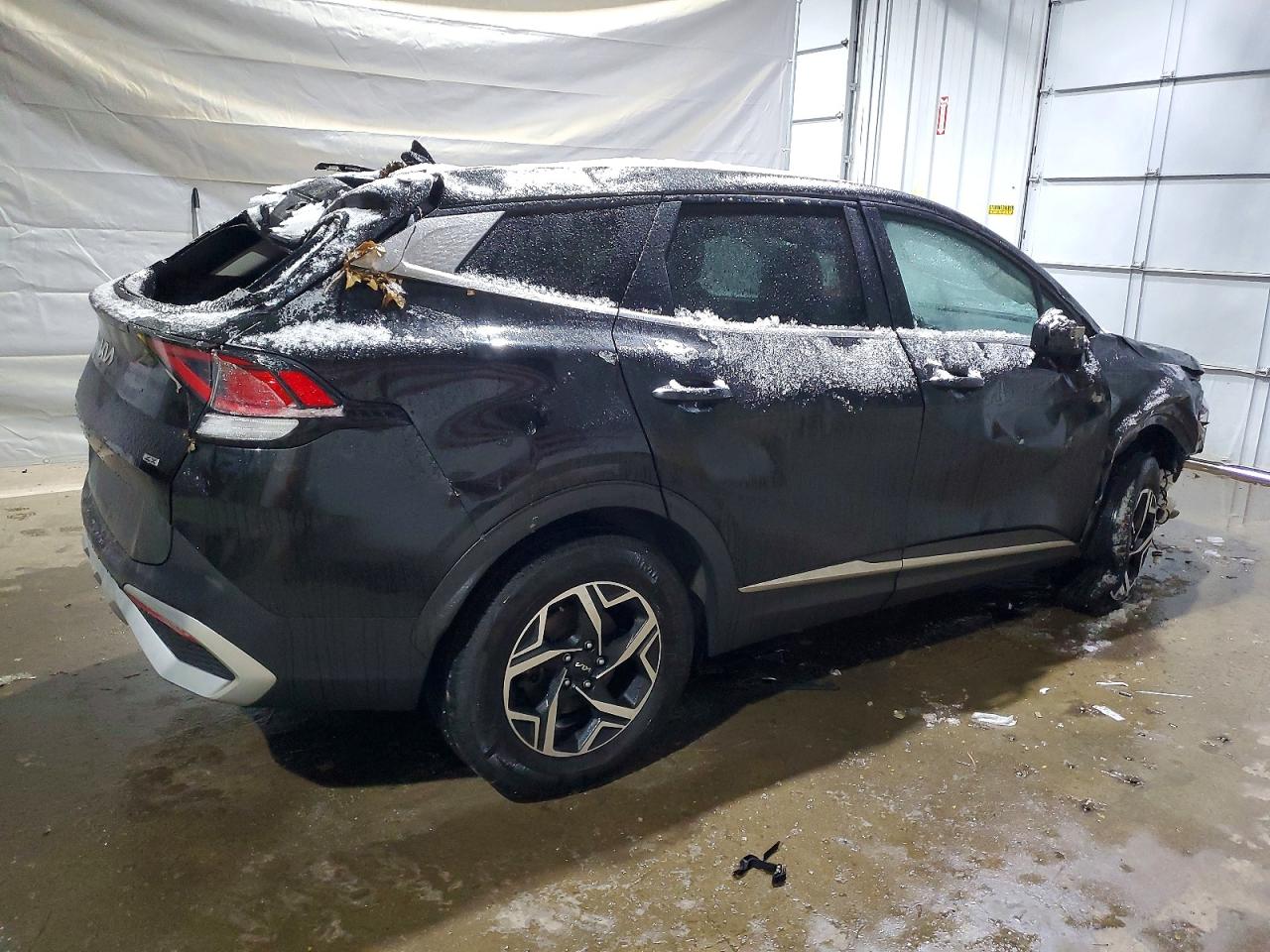 2023 KIA SPORTAGE LX photo 3