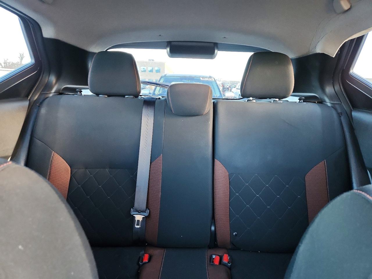 2019 NISSAN KICKS SR photo 19