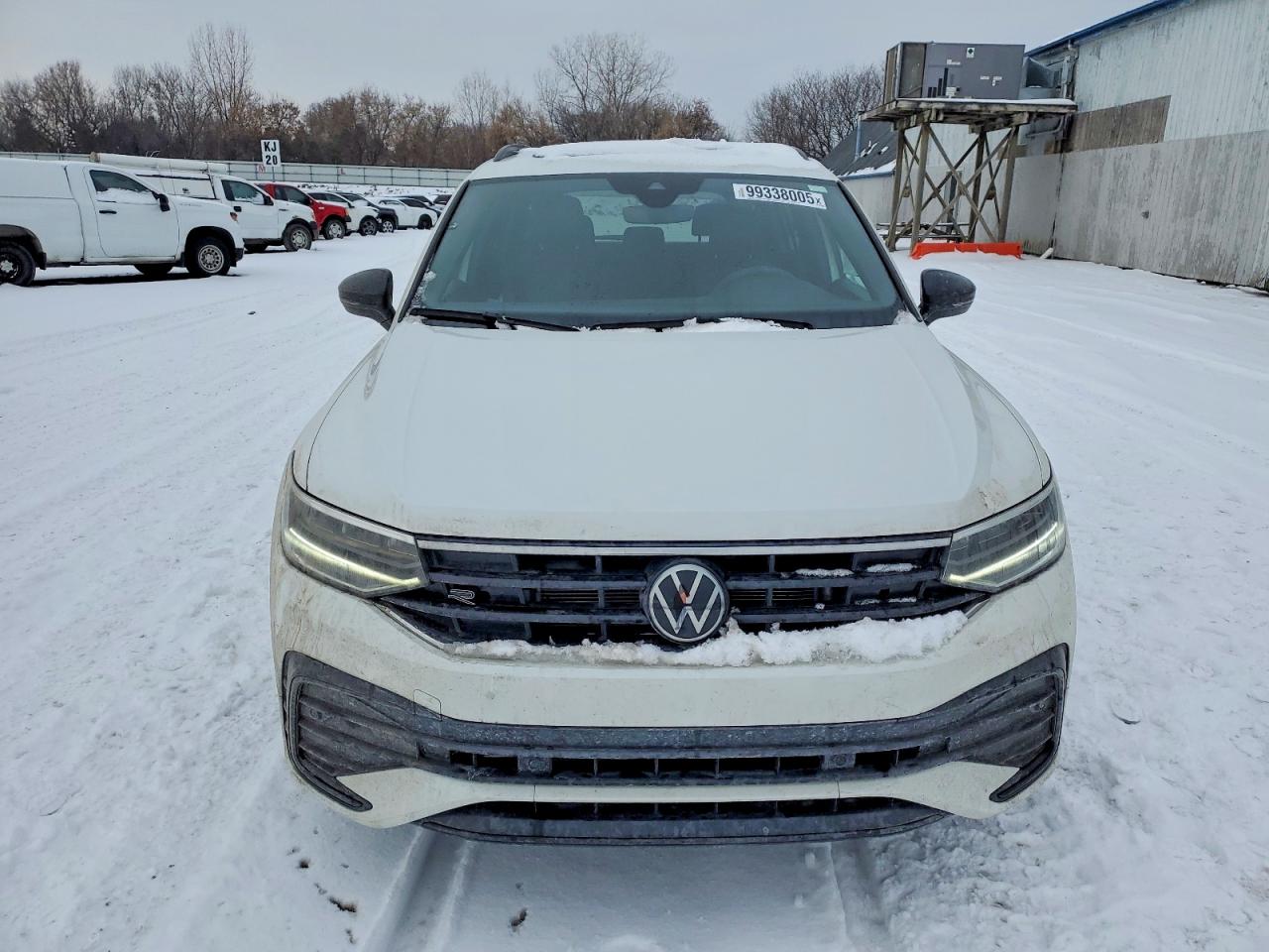 2024 VOLKSWAGEN TIGUAN SE R-LINE BLACK photo 5