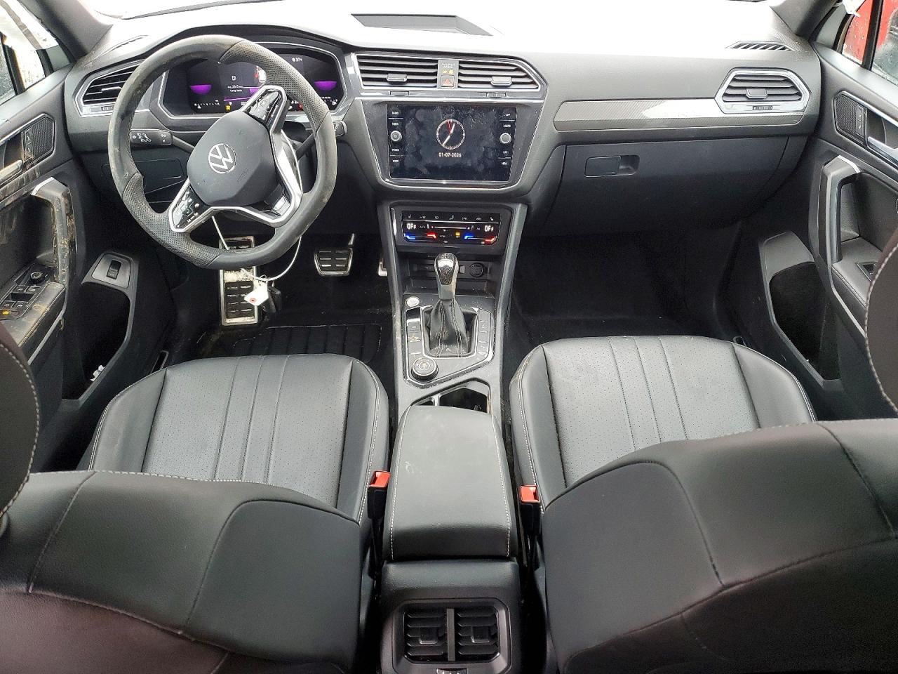 2024 VOLKSWAGEN TIGUAN SE R-LINE BLACK photo 8