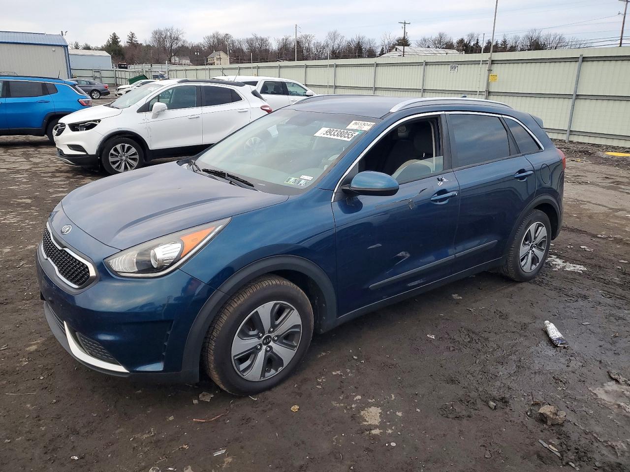 2017 KIA NIRO