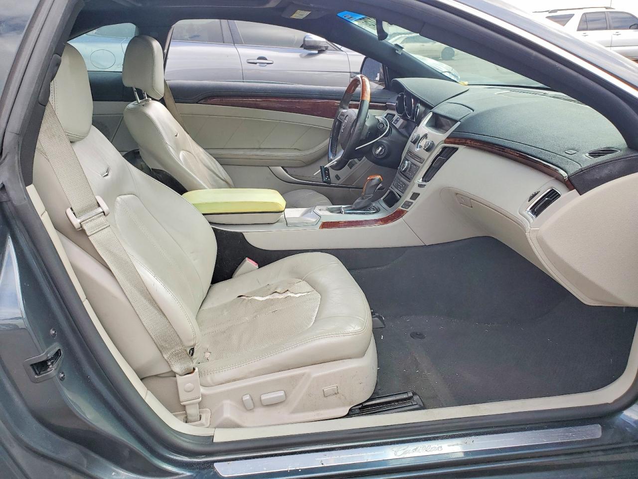 2011 CADILLAC CTS PREMIUM COLLECTION photo 10