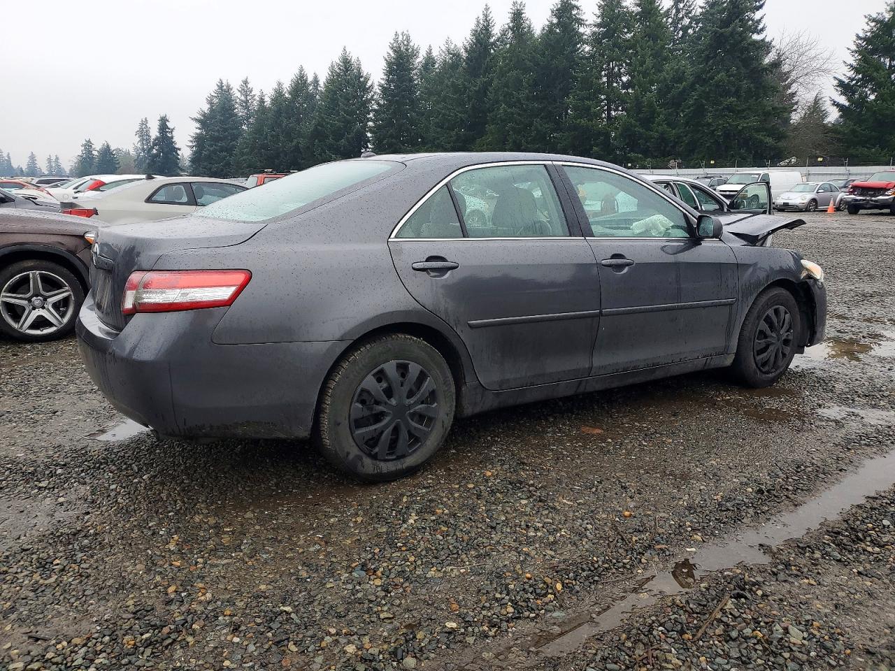 2010 TOYOTA CAMRY BASE photo 3