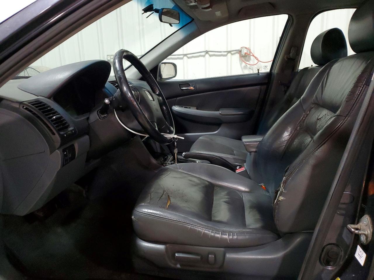 2005 HONDA ACCORD EX photo 7