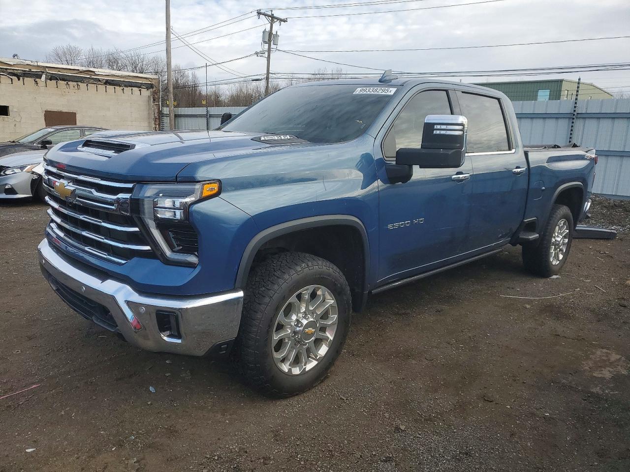 2024 CHEVROLET SILVERADO