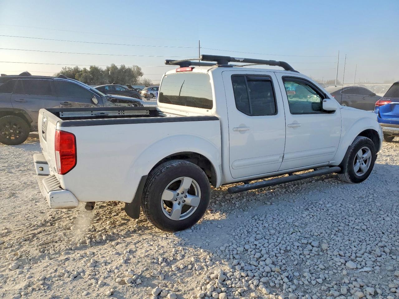 2008 NISSAN FRONTIER CREW CAB LE photo 3