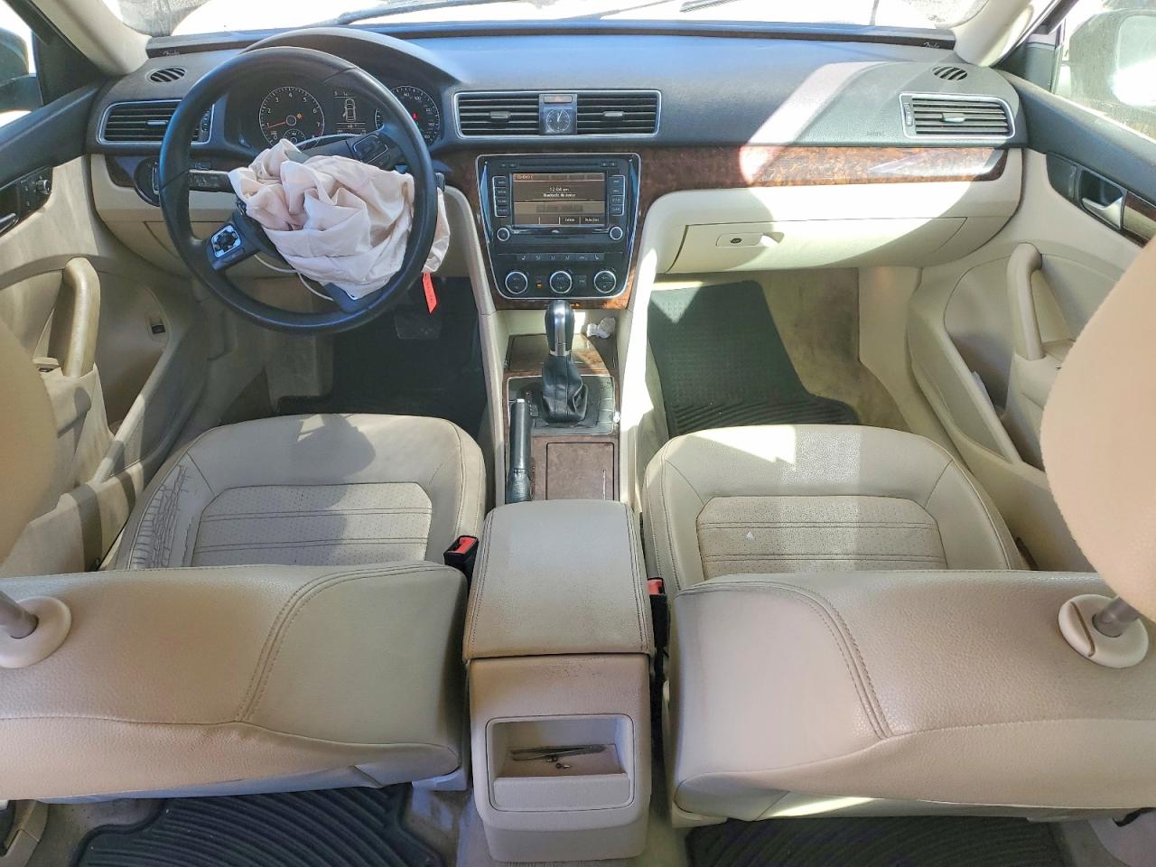 2012 VOLKSWAGEN PASSAT SEL photo 15