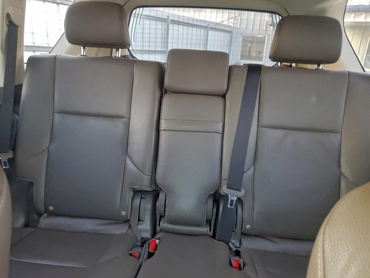 2014 LEXUS GX 460 photo 10
