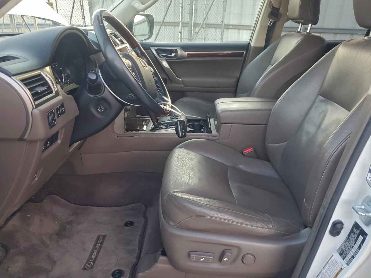 2014 LEXUS GX 460 photo 7