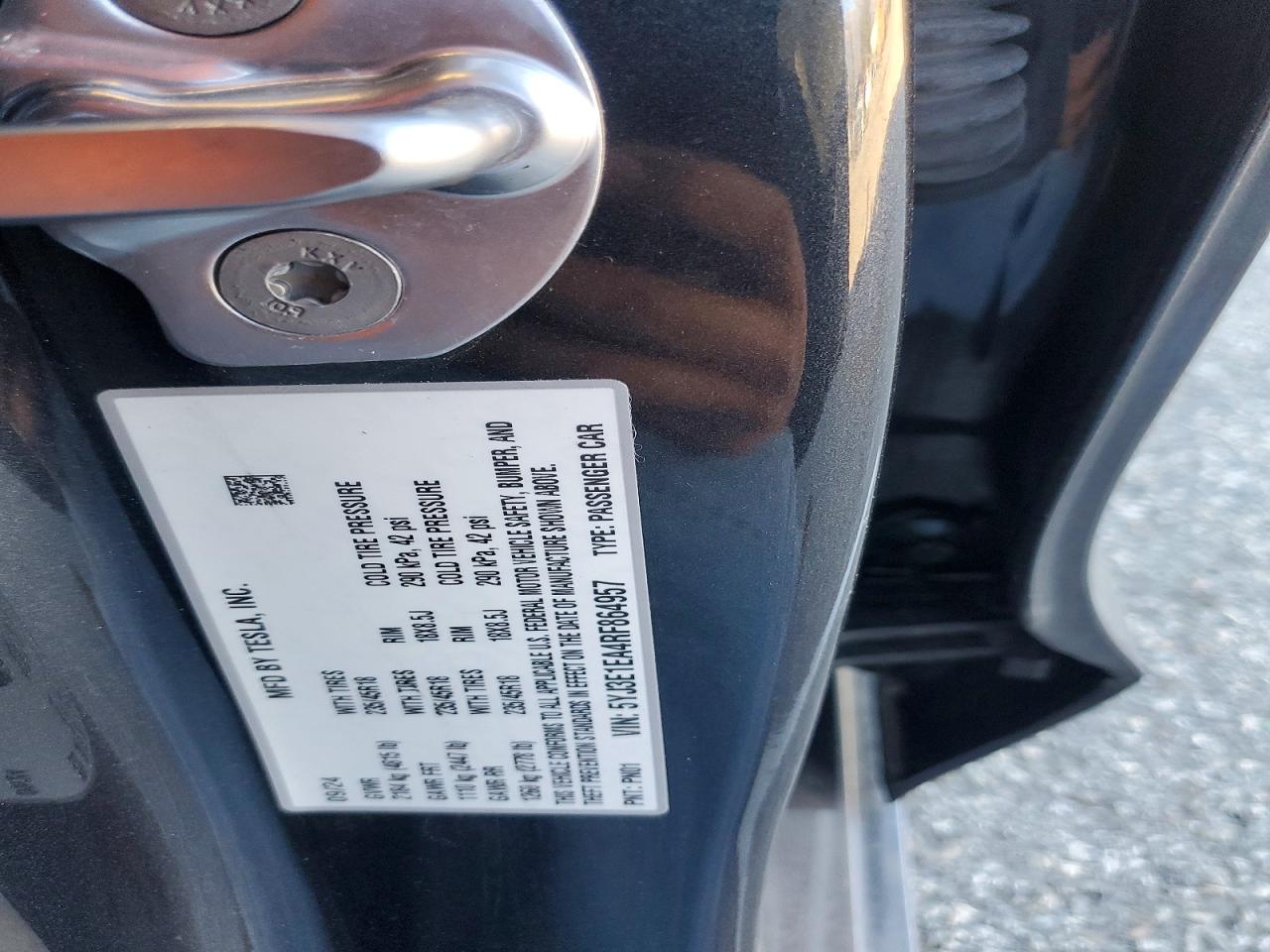 2024 TESLA MODEL 3 photo 13