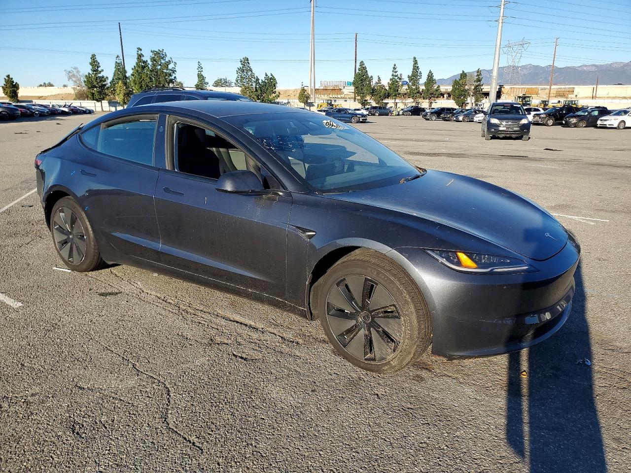 2024 TESLA MODEL 3 photo 4