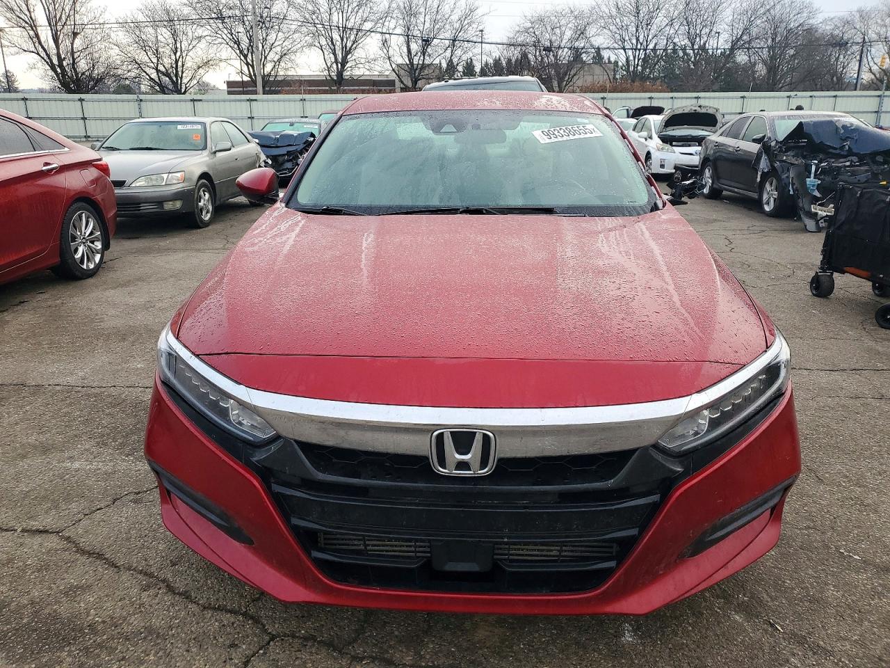 2018 HONDA ACCORD LX photo 5