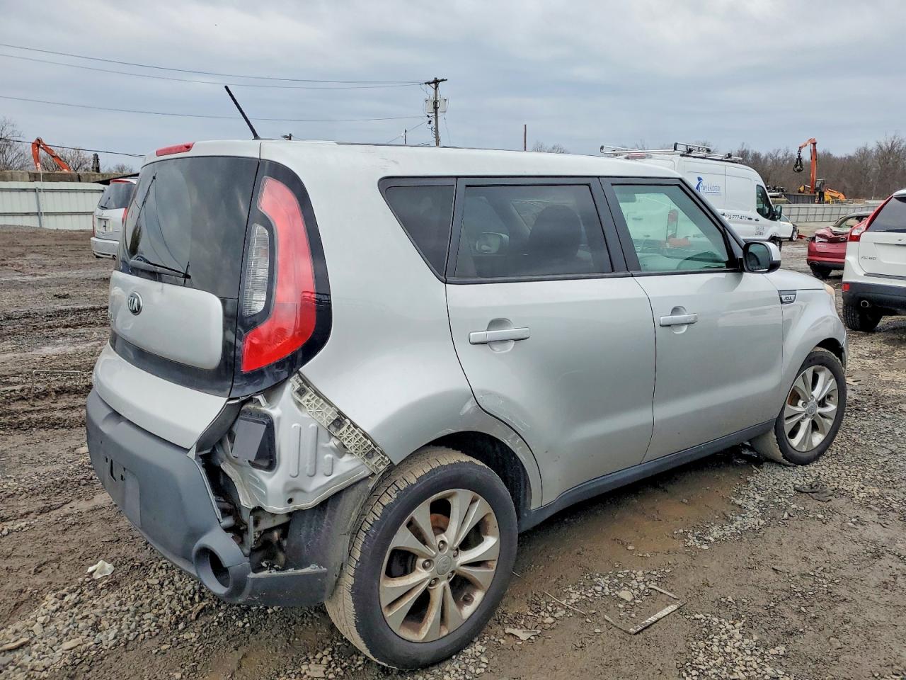 2015 KIA SOUL + photo 3