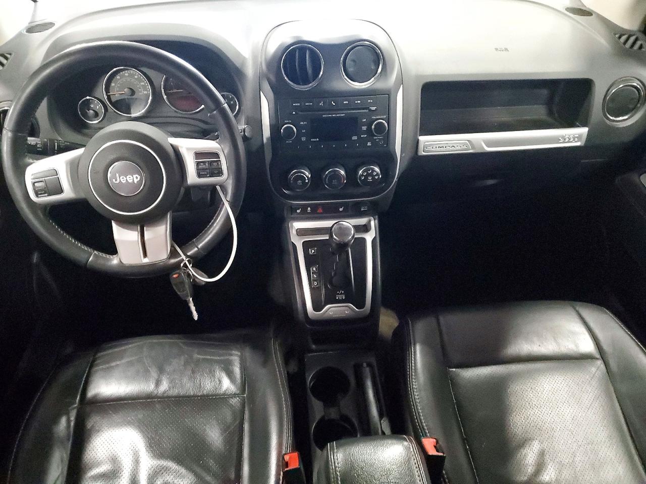 2017 JEEP COMPASS LATITUDE photo 8