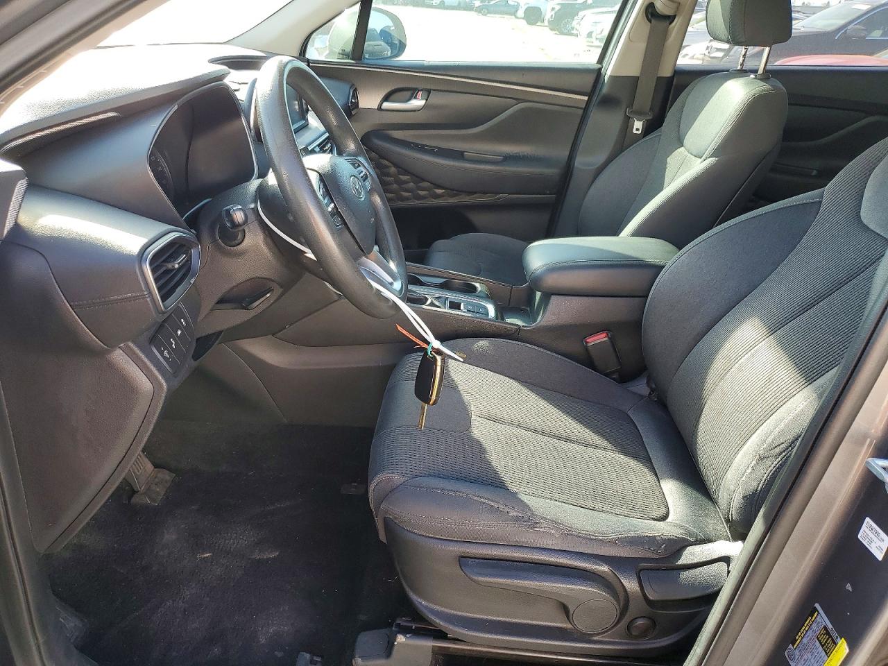 2019 HYUNDAI SANTA FE SE photo 7