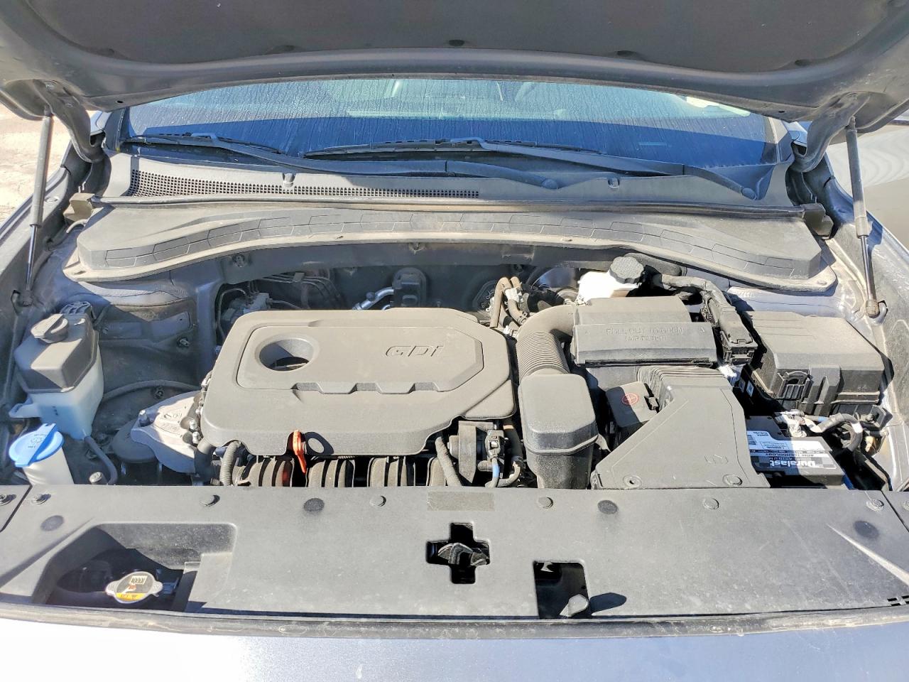 2019 HYUNDAI SANTA FE SE photo 12
