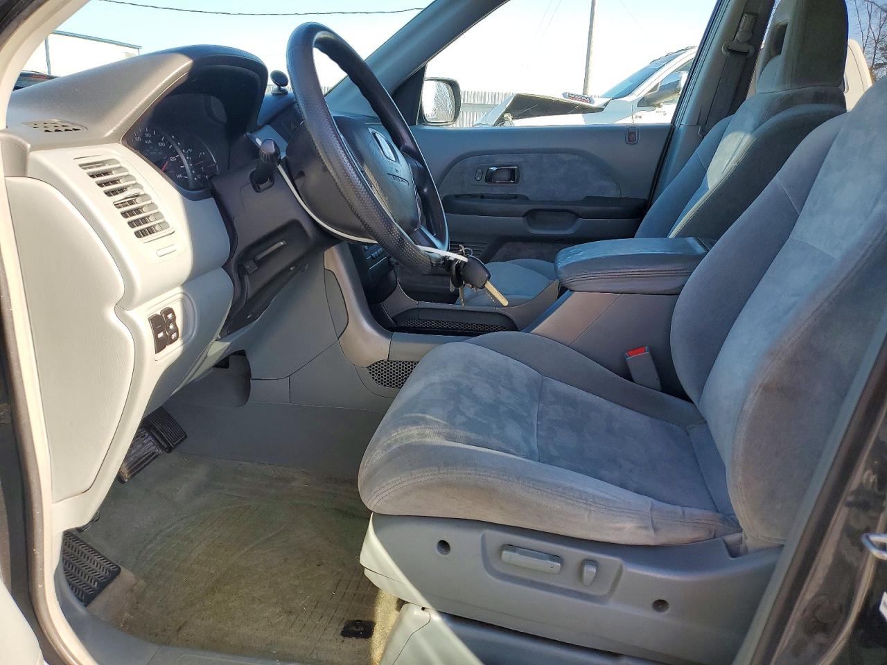 2005 HONDA PILOT EX photo 7