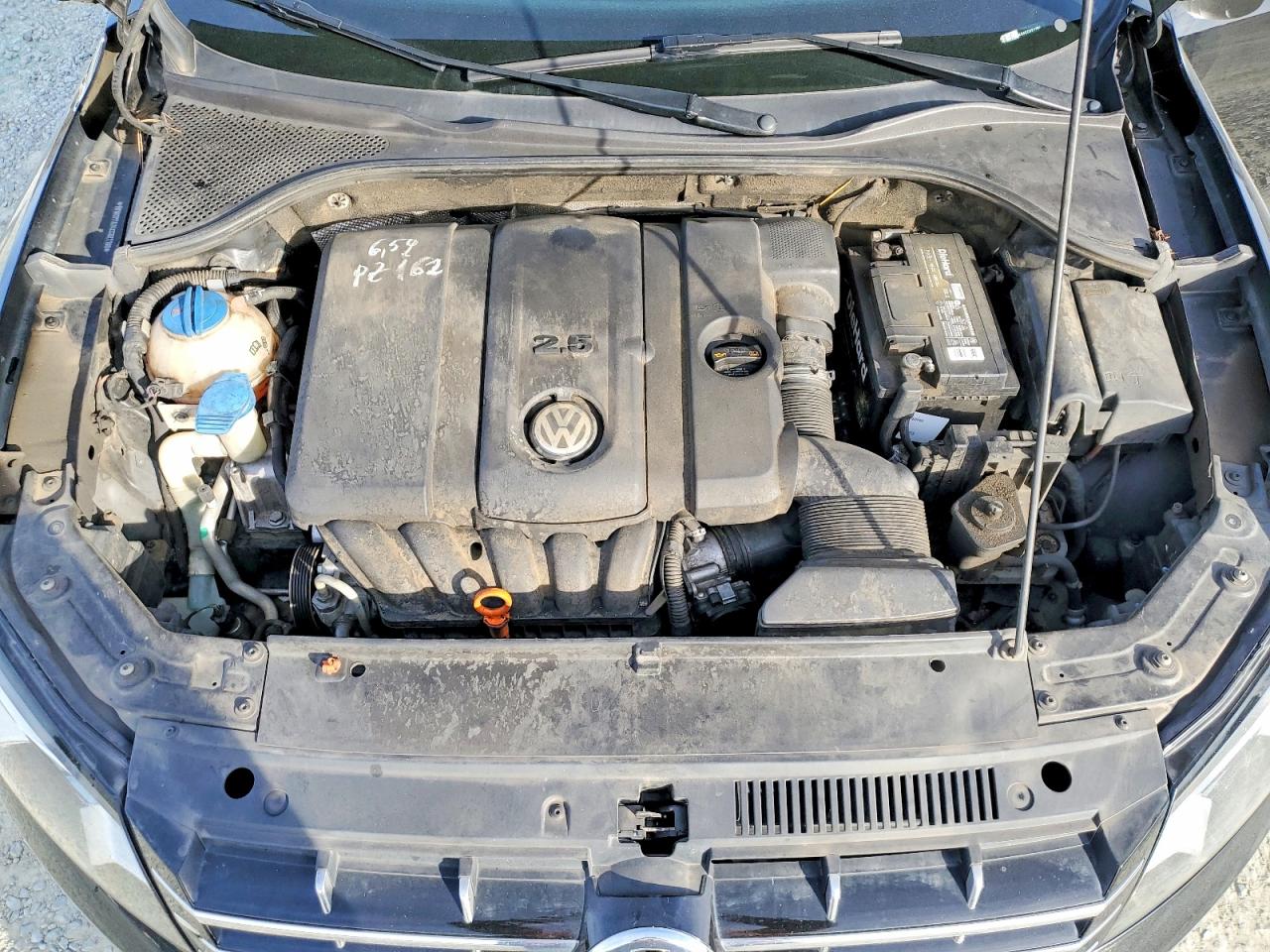 2012 VOLKSWAGEN PASSAT SEL photo 11