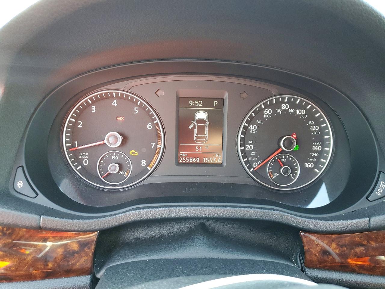 2012 VOLKSWAGEN PASSAT SEL photo 9