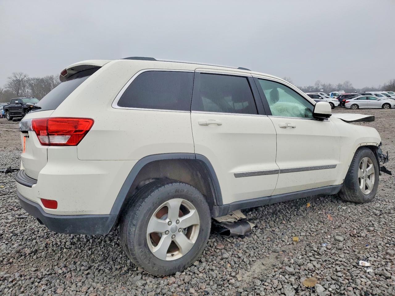 2012 JEEP GRAND CHEROKEE LAREDO photo 3