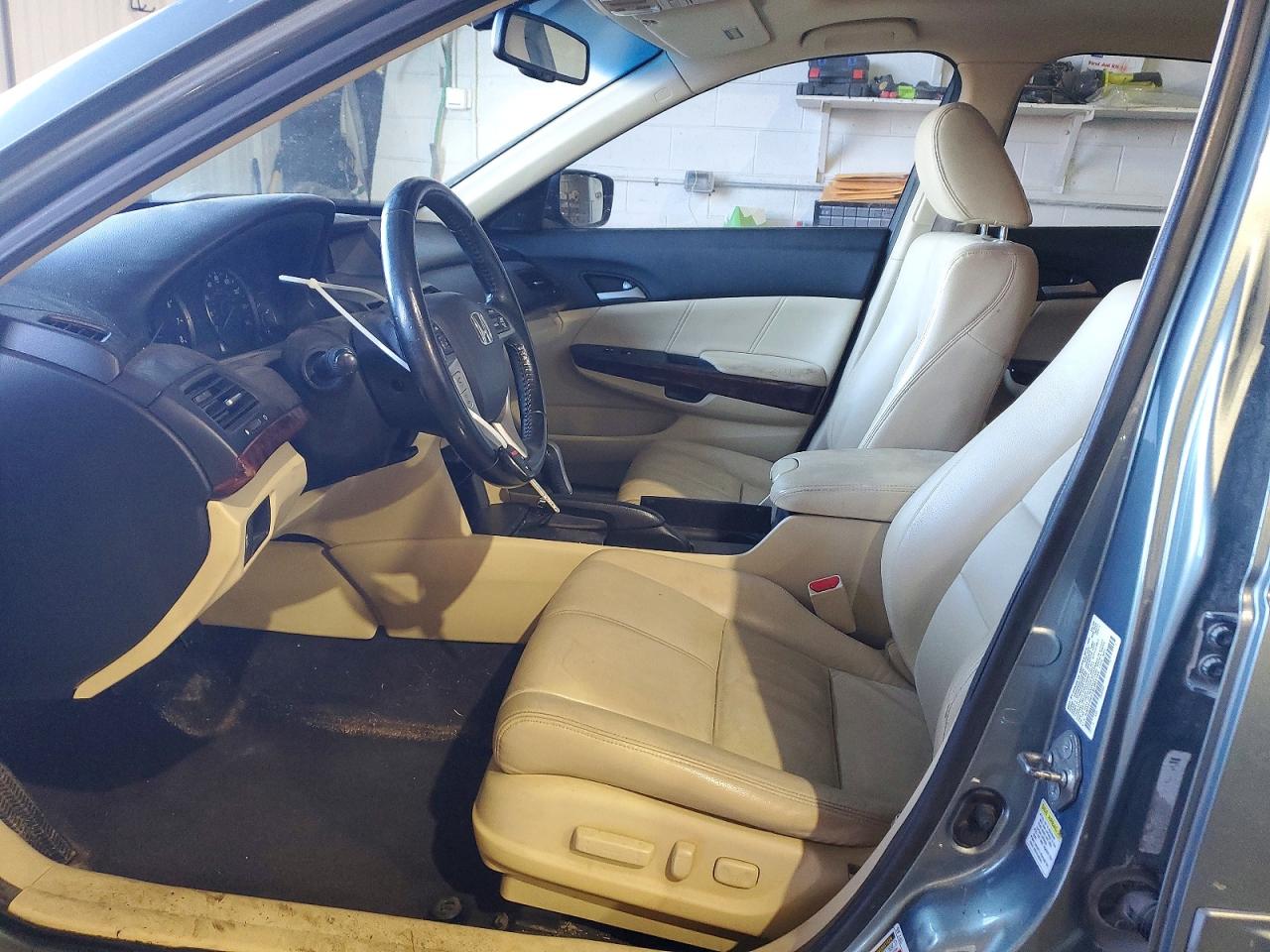 2010 HONDA ACCORD CROSSTOUR EXL photo 7